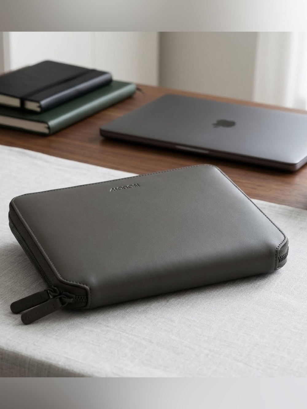 MONOS Metro Folio Kit - Black